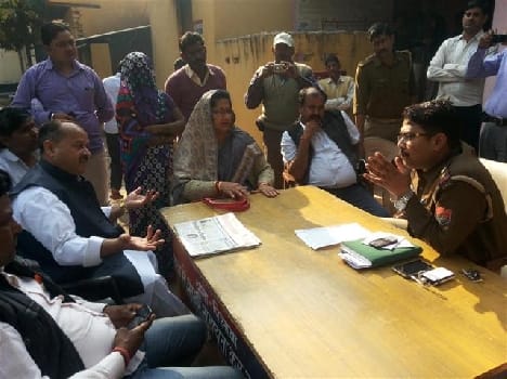 BDC abducted by force of arms